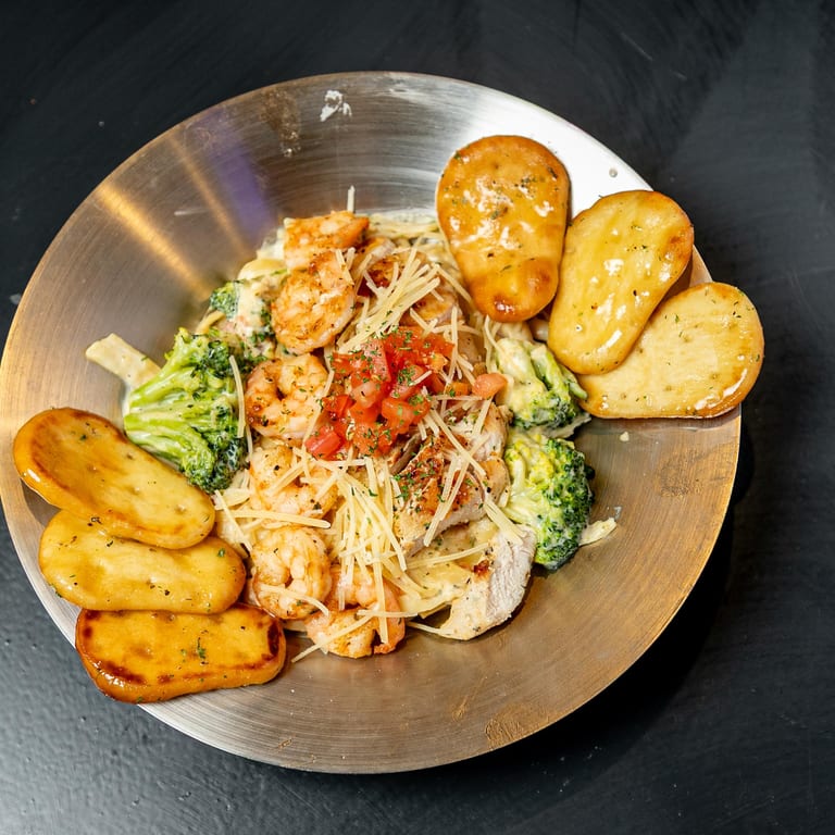 Loaded Nachos: A Crowd Favorite